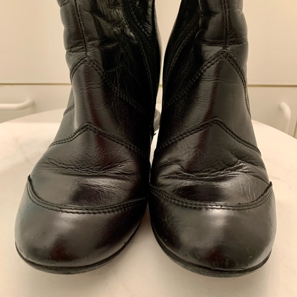 Aldo leather boots in very good condition preowned and clean - Picture 8 of 9